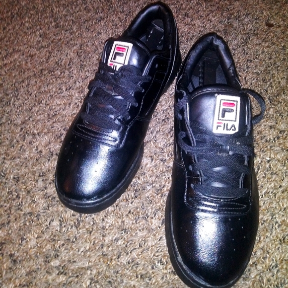 Fila Men’s A-Low Shoes- size 8 mens - Picture 2 of 3